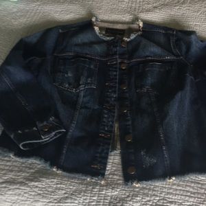Denim jacket by Who What Wear with frayed edges 1X